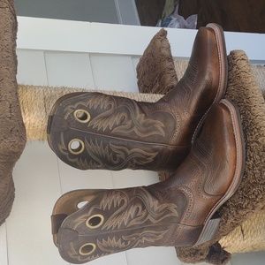 Ariat sz 14D brown leather cowboy boots